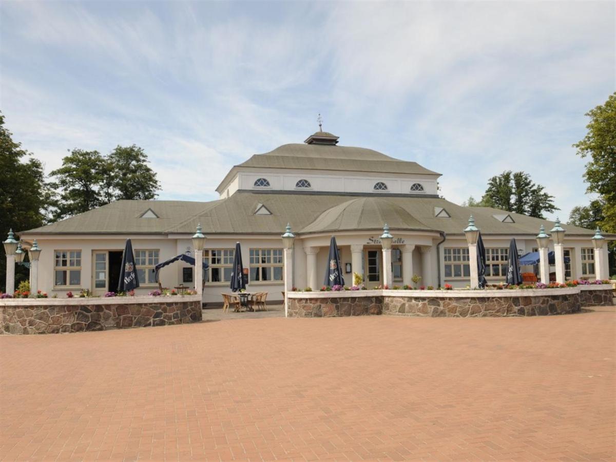 Ferienwohnung Abendrot Und Hafeneinfahrt Ueckermünde Exterior foto