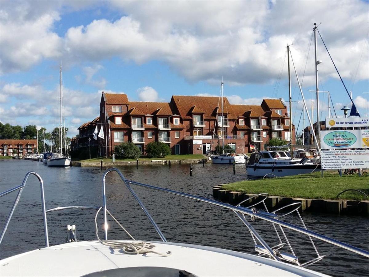 Ferienwohnung Abendrot Und Hafeneinfahrt Ueckermünde Exterior foto